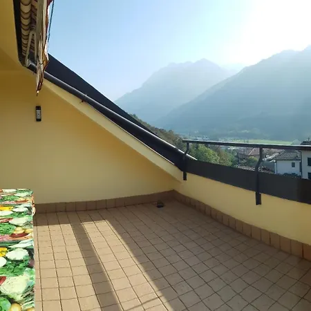 Isa 'S House A View On The Mountain *
